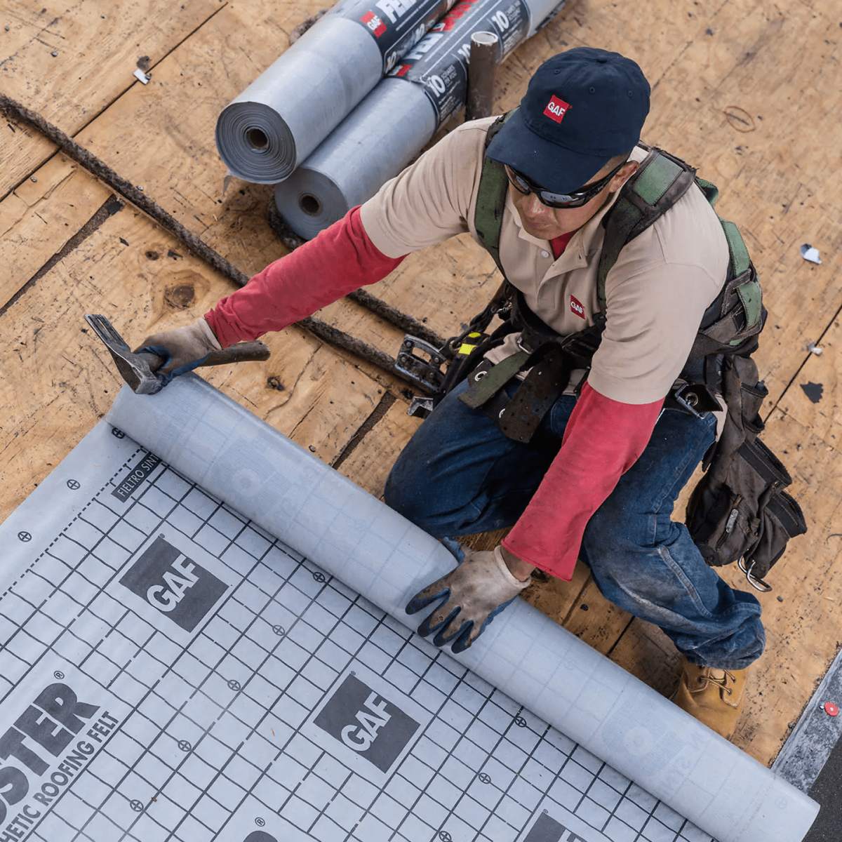 Henris Roofing Company Images