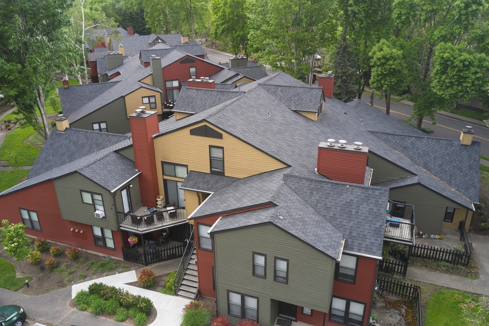 Henris Roofing Company Images